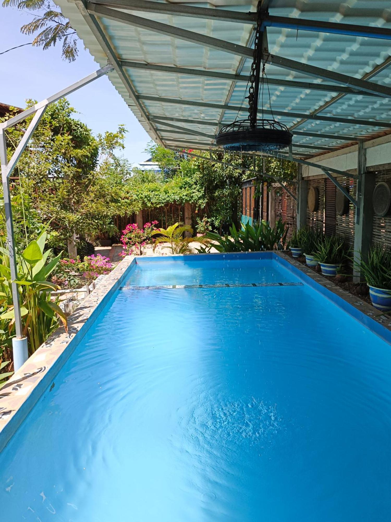 Silk Island Homestay Пном Пен Екстериор снимка